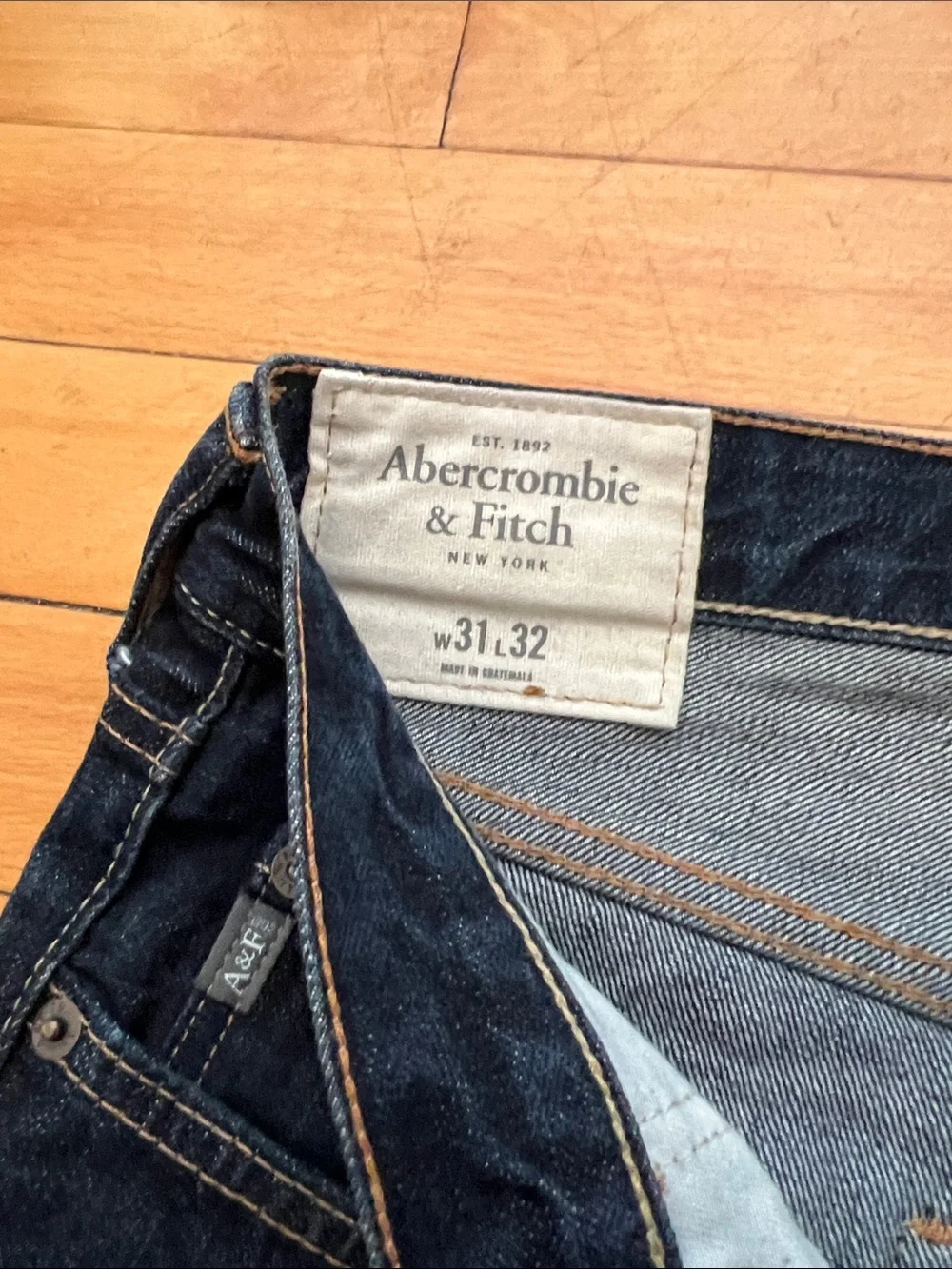 Abercrombie & Fit h - Men's Dark Wash Straight-Leg Jeans - 31 x l32